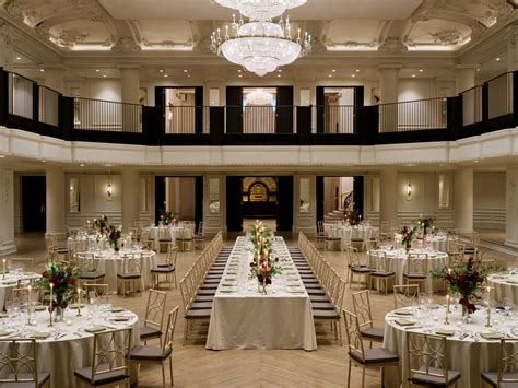 High-profile guests are flocking to the grand opening of the bellevue chicago 37