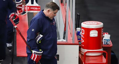 Peter Laviolette reportedly becoming favorite to land New York Rangers ...