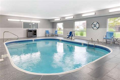 Best Western Kokomo Hotel Pool Pictures And Reviews Tripadvisor