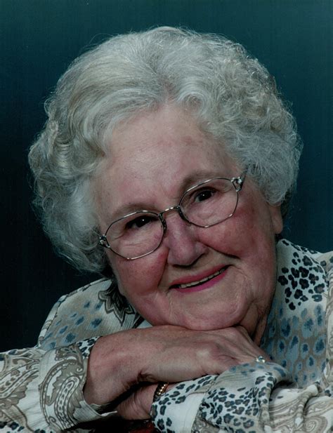Eleanor Olive McKenzie Obituary - Winnipeg, MB