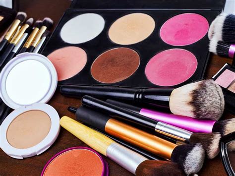 Fashion Styling Tips For Summer Make Up Hunar Online Courses