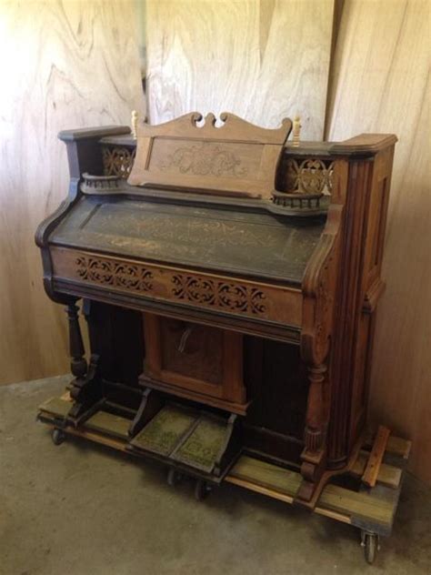 Antique Crown Parlor Organ Nex Tech Classifieds