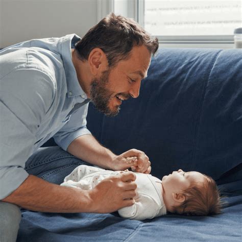 babys  word  guide    adorable milestone