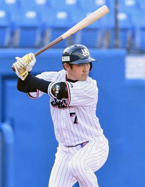 日本一王手ヤクルトはベテラン坂口智隆と内川聖一ベンチ入り プロ野球写真ニュース 日刊スポーツ