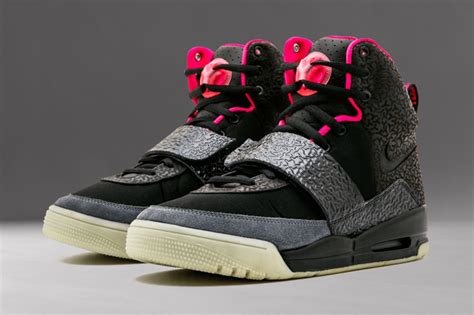 Nike Air Yeezy Blink 366164-003 - Sneaker Bar Detroit