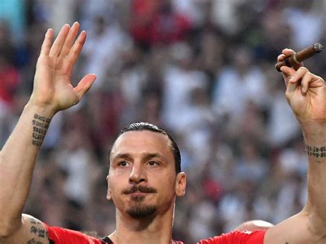 Zlatan Ibrahimovic Signs New One Year Contract With Ac Milan Football