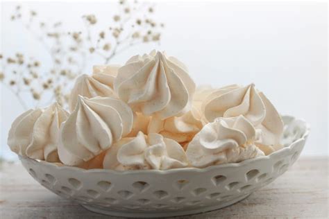 Meringues Fran Aises Inratables La Recette Facile