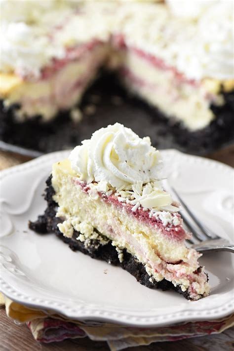 How To Make Olive Garden White Chocolate Raspberry Cheesecake At Home