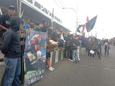 Aremania Tuntut Tragedi Kanjuruhan Ditetapkan Sebagai Pelanggaran Ham