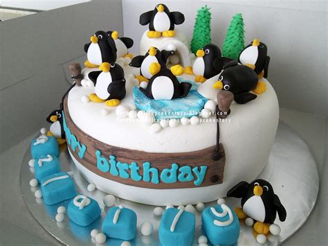 Allcupcakestory Penguin Birthday Cake