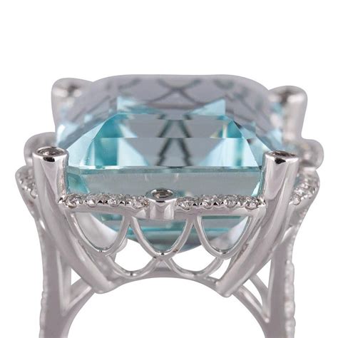 Aquamarine 40 Carat And Diamond 18 Karat Gold Ring For Sale At 1stdibs