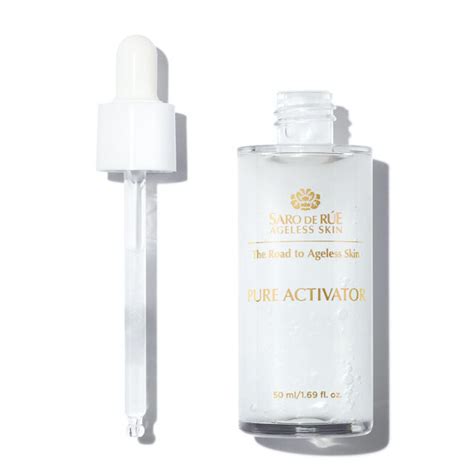 The 10 Best Hyaluronic Acid Serums Of 2022