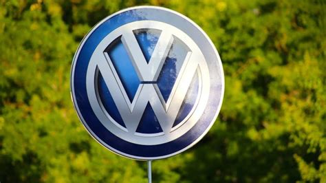 Economica net Noi discuții între sindicat și conducere la Volkswagen