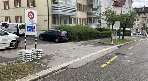 Stadt St Gallen SG 7 jähriger Junge nach Kollision mit Auto verletzt