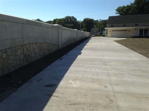 Flood Walls Visible In Valley City News Dakota