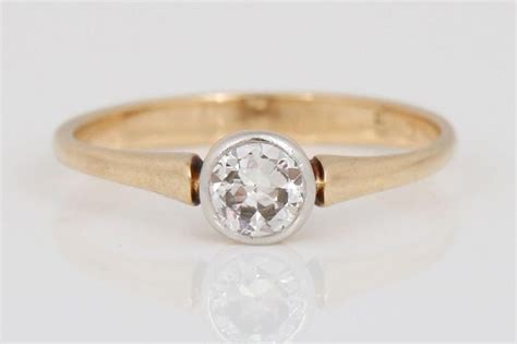 Sold At Auction Antiker Ring Mit Diamantsolit R Rings Jewels