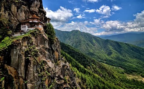 Visiting The Tigers Nest Bhutan Paro Taktsang Monastery In Bhutan