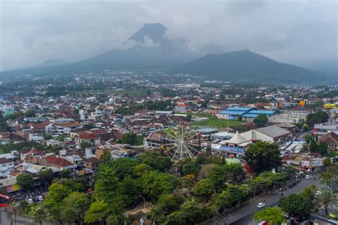 Pemkot Batu Targetkan 12 Juta Wisatawan Pada 2024 Pasar Induk Dan