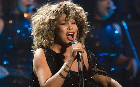 Legenda Ratu Rock N Roll Tina Turner Wafat Di Usia Tahun Usai Sakit