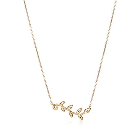 Paloma Picasso® Olive Leaf Vine Pendant In 18k Gold Tiffany And Co Ca