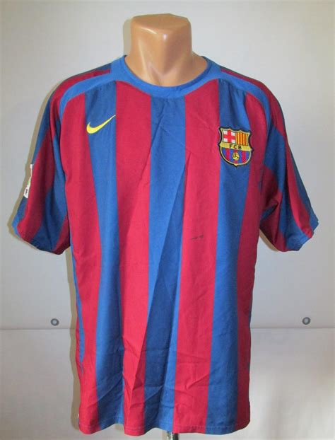 Sports Memorabilia Extra Large Barcelona Home X Ronaldinho