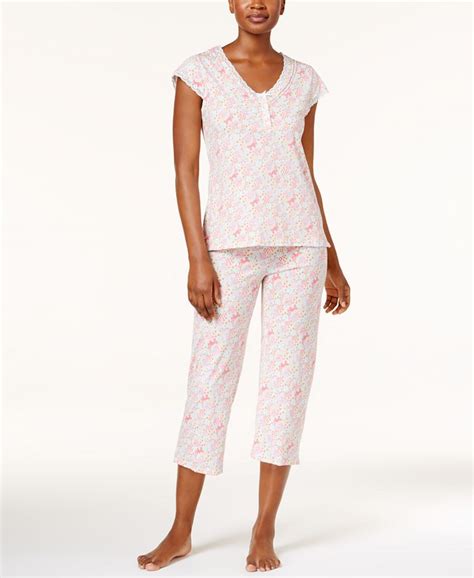 Miss Elaine Floral Print Knit Top And Cropped Pants Pajama Set Macys