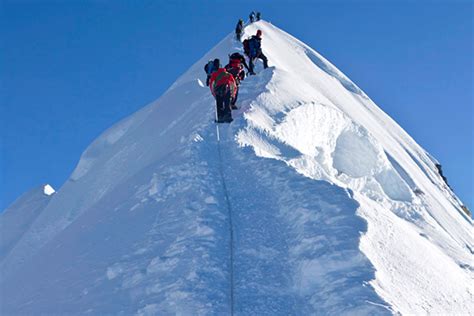 Viajes De Aventura Y Alta Montaña A Medida O En Grupo Vía Ítaca