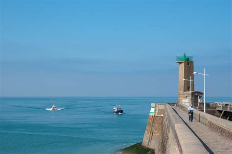 Fécamp, normandy, sea, beach, lighthouse - free image from needpix.com