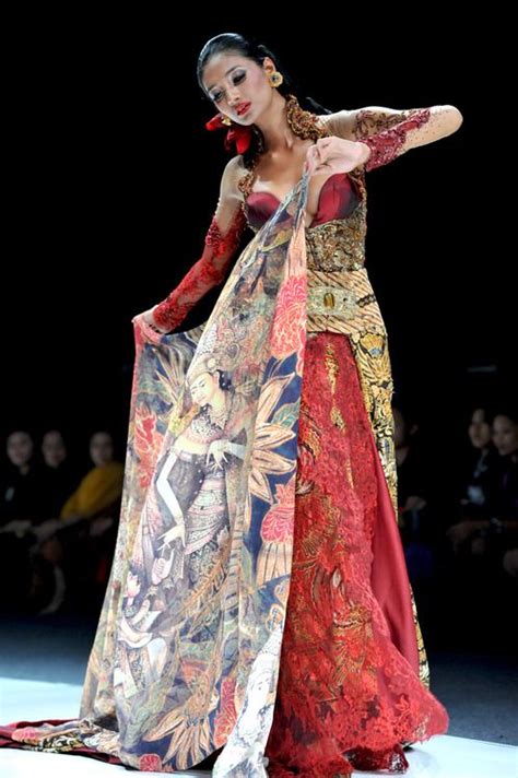 Anne Avantie Jakarta Fashion Week Indonesian Kebaya Batik Fashion