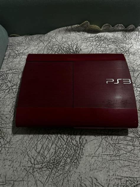 Playstation 3 süper slim kasa 12 Gb kırmızı renk Oyun ve Oyun