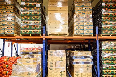 services aramburo produce