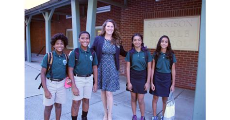 Wardlaw+Hartridge Students Celebrate First Day of School | Plainfield ...