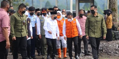 Wapres Minta Huntara Korban Erupsi Semeru Bisa Ditempati Saat Lebaran