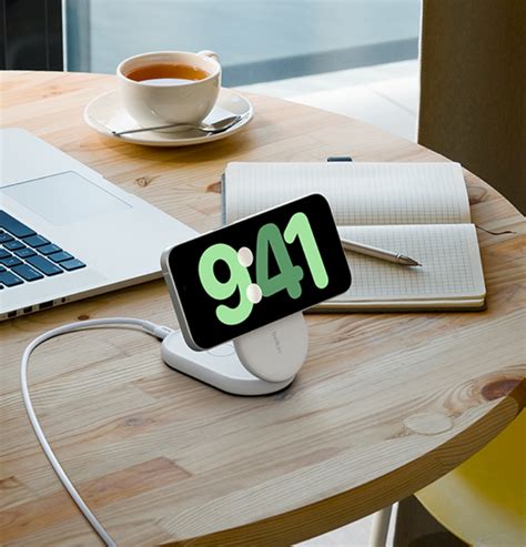 In Foldable Qi Wireless Charging Station Magsafe Compatible