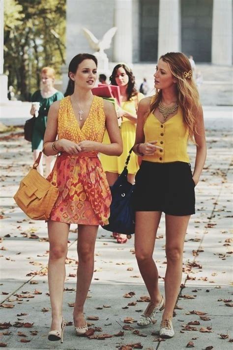 Serena And Blair Gossip Girl Outfits Gossip Girl Fashion Gossip Girl