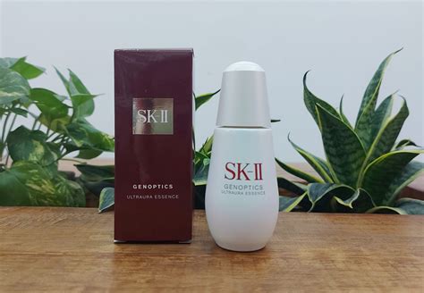 Serum Dưỡng Trắng SK II Genoptics Ultraura Essence 50ml LAMOON