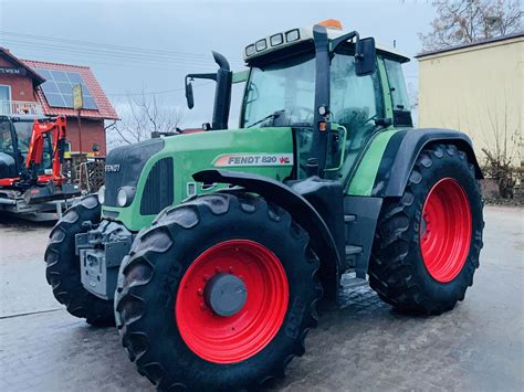 Fendt 820 Vario TMS 205kM Pestrol