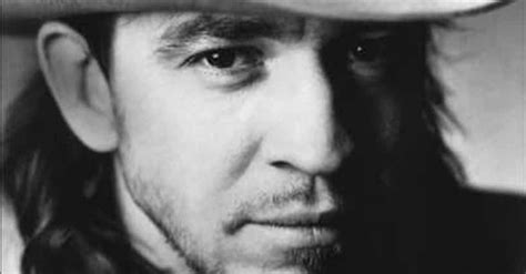 All Stevie Ray Vaughan Albums, Ranked Best to Worst by Fans