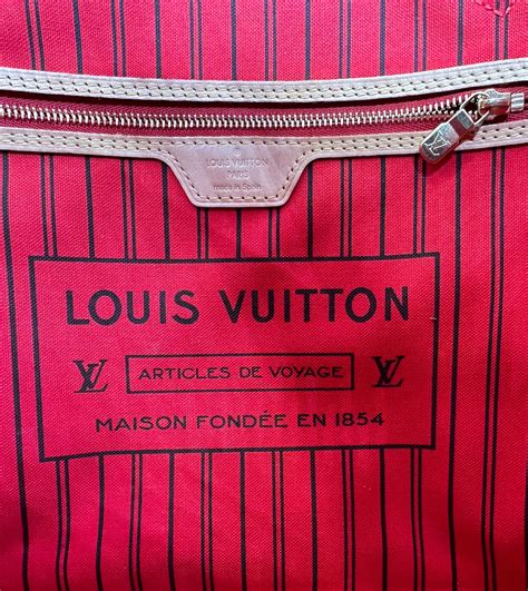 Louis Vuitton Neverfull