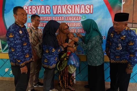 Gebyar Vaksinasi Imunisasi Dasar Lengkap Introduksi Vaksin Rotavirus