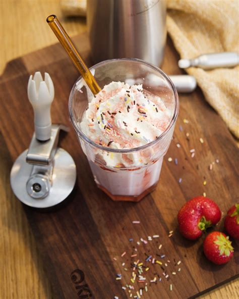 Frappuccino Strawberry Cream Jetzt Entdecken Kisag Webshop