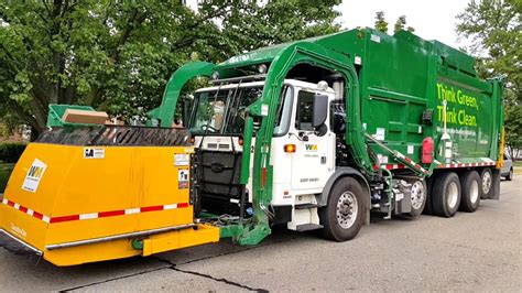 Waste Management CNG Autocar ACX Xpeditor McNeilus Atlantic FL W