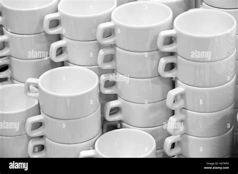 Many White Empty Cups Stock Photo Alamy