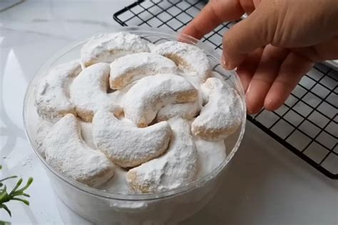 Ternyata Mudah Inilah Resep Kue Putri Salju Enak Kue Kering Khas