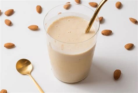 Batido de Proteína de Vainilla y Almendras