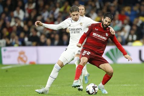 Relevo On Twitter Isco Alarc N Y El Sevilla Rompen Definitivamente