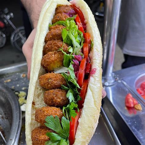 Lebanese Falafel Sandwich Recipe Easy And Delicious