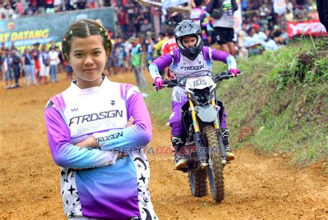 Ciwawa Kunci Gelar Ratu Wanita Di Final Kejurda Grasstrack Jabar