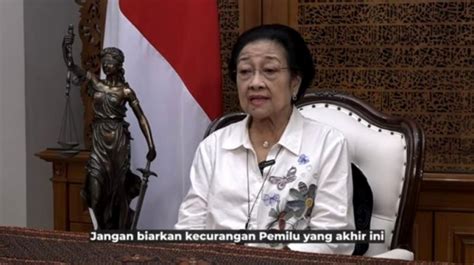 Megawati Ke Relawan Rakyat Harus Diajarkan Pilih Pemimpin Yang Rekam