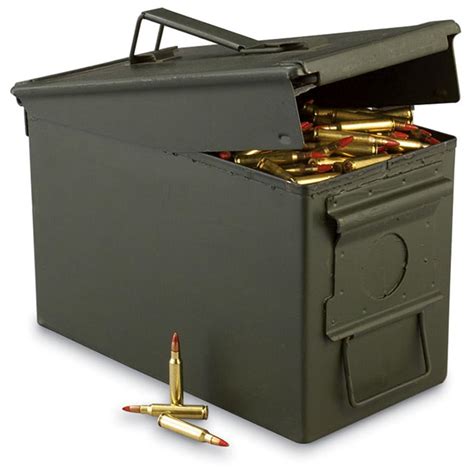 800 Rds Of 223 55 Gr Red Tip Tracer Ammo With Ammo Can 72595 223